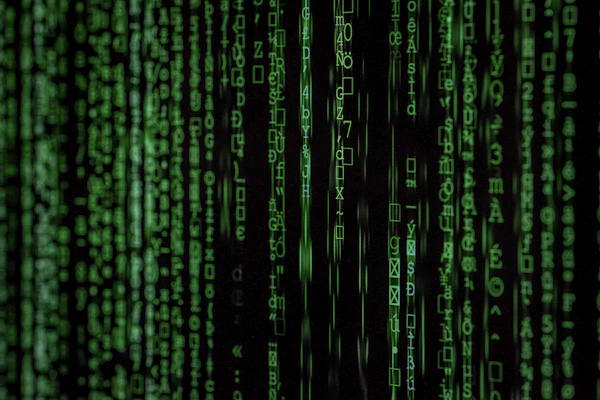 Tela de terminal com linhas de código